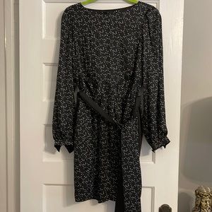 Club Monaco black and white silk dress